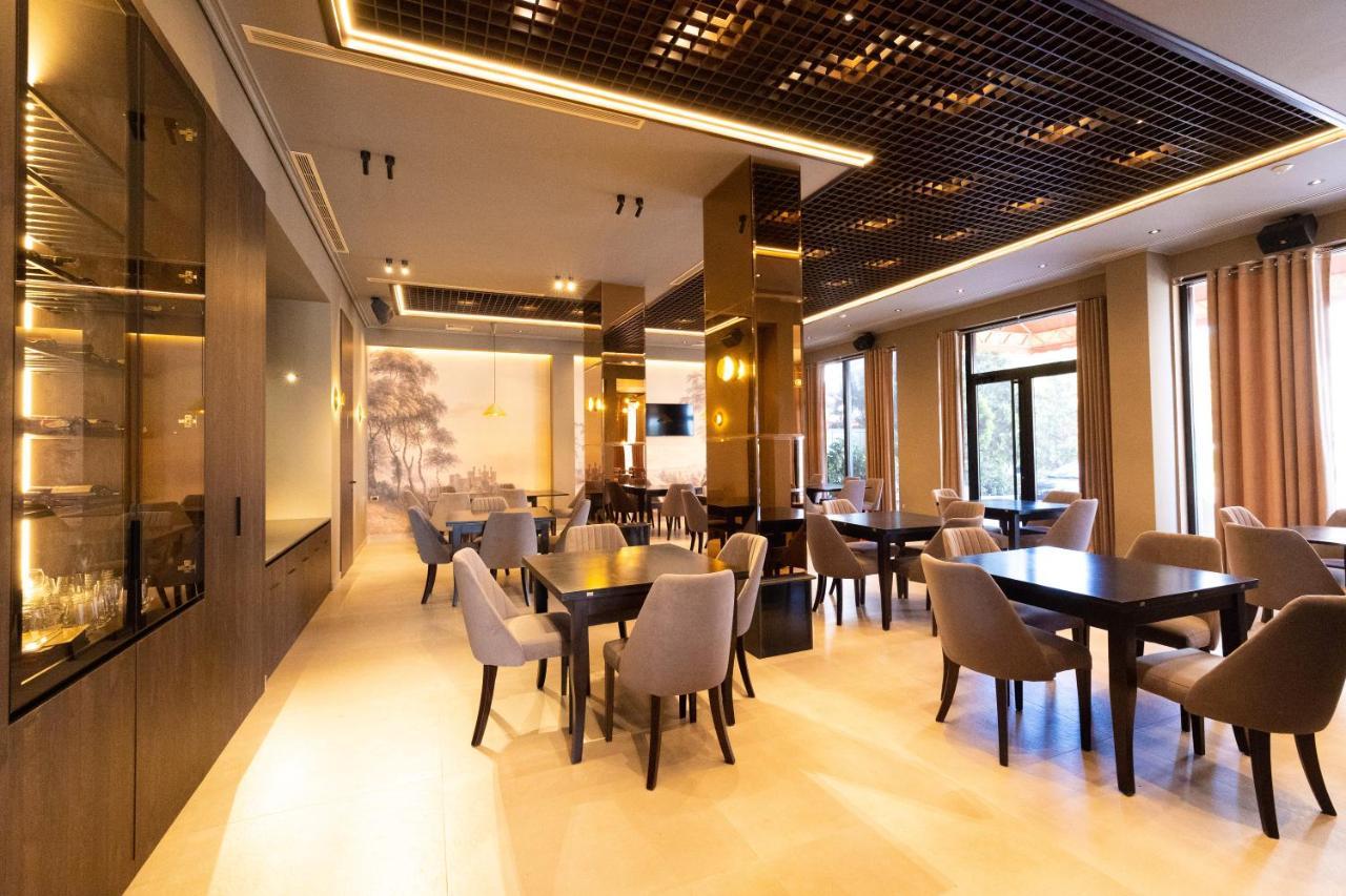 New Donantelo Hotel Vlorë 외부 사진