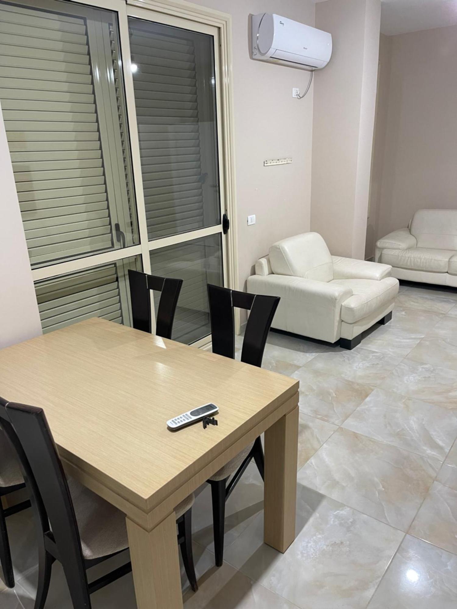 New Donantelo Hotel Vlorë 외부 사진
